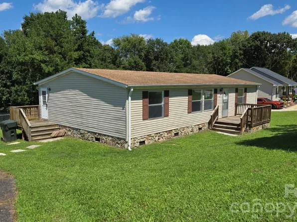 176 Crown Ct, Kings Mountain, NC 28086