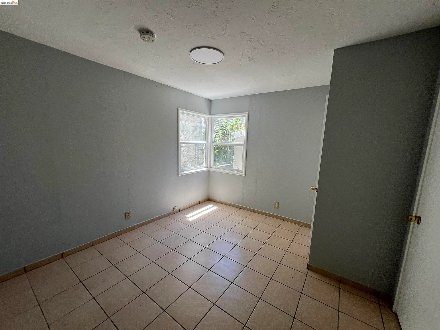 2 bed, 550 sqft, $2,750 — Photo 2