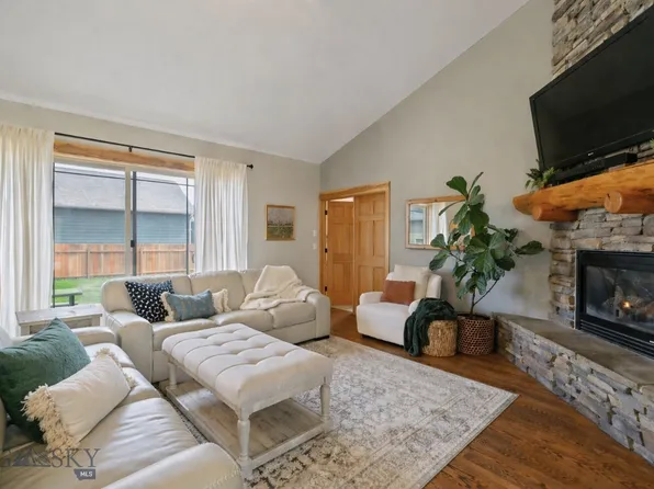 16 Harvester Ln, Belgrade, MT 59714