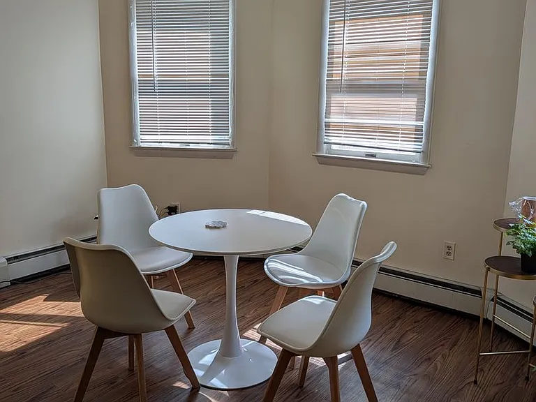 567-569 Somerville Avenue & 2/4 Beech Street — Photo 16
