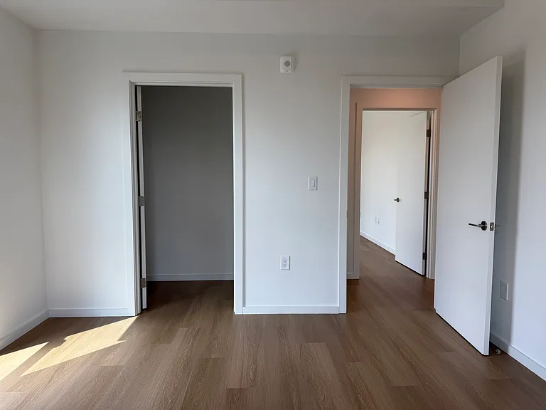 5119 Colfax Ave #303 — Photo 19