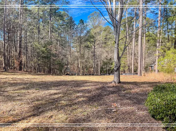 108 Twelve Oaks Dr, Mc Cormick, SC 29835