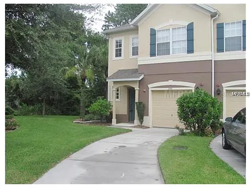 596 Pinebranch Cir Photo 1