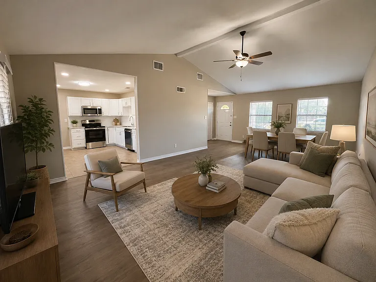 515 English Oak St — Photo 3