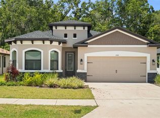 11515 Weaver Hollow Rd, New Port Richey, FL 34654