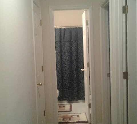 4th image of 135 Cameron Dr