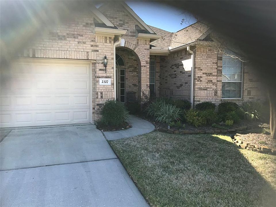 1st image of 2327 S Lago Vista Dr