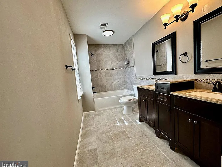 11622 Rutherford Dr — Photo 17