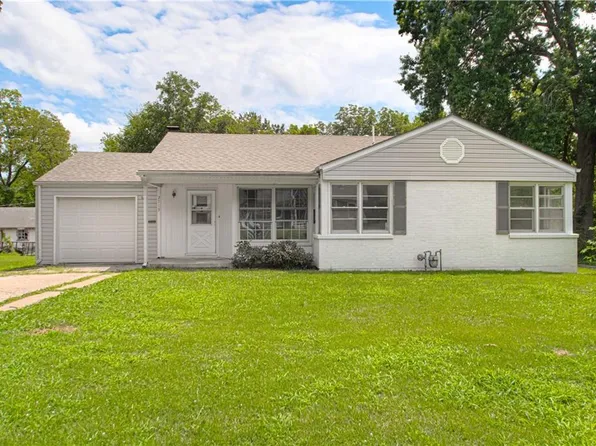 2713 Windsor Ave, Independence, MO 64052