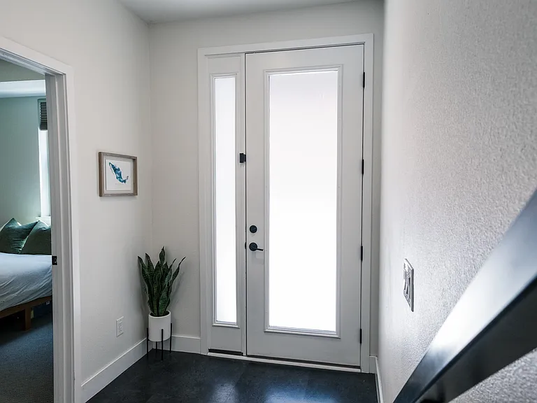 17 S Ogden St — Photo 34