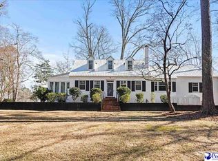 607 3rd St, Cheraw, SC 29520