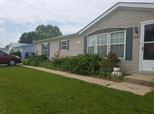 4664 Autumn Ridge Dr, Columbus, IN 47203