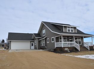 407 Laker St, Lake Norden, SD 57248