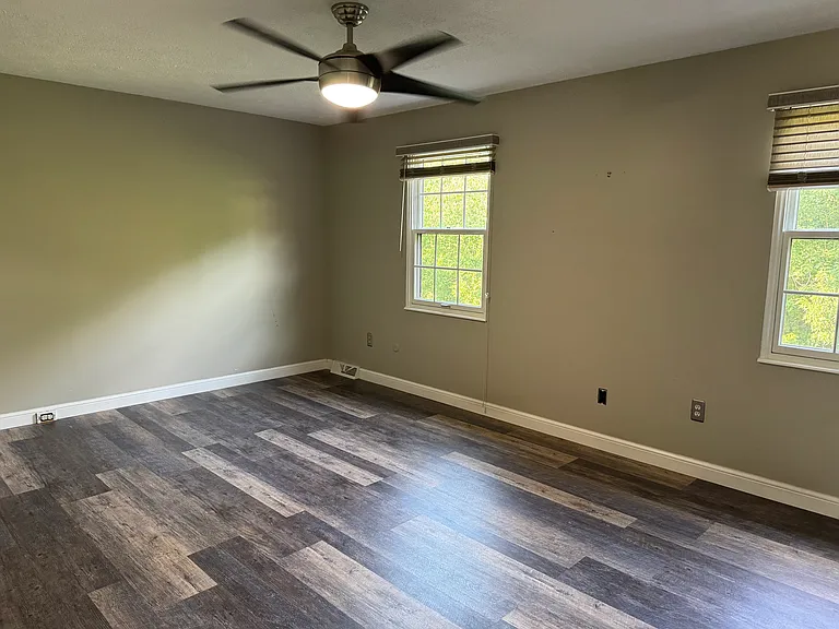 747 Windvue Dr — Photo 18