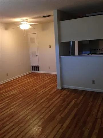 5001 Bull Creek Rd #111 — Photo 4