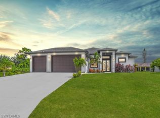 130 NW 13th St, Cape Coral, FL 33993