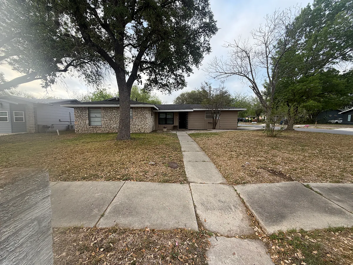 Building Photo - 7918 Paint Ave