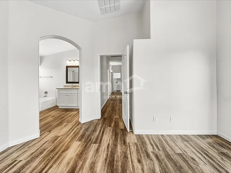 35042 N Aubrac Cir — Photo 10