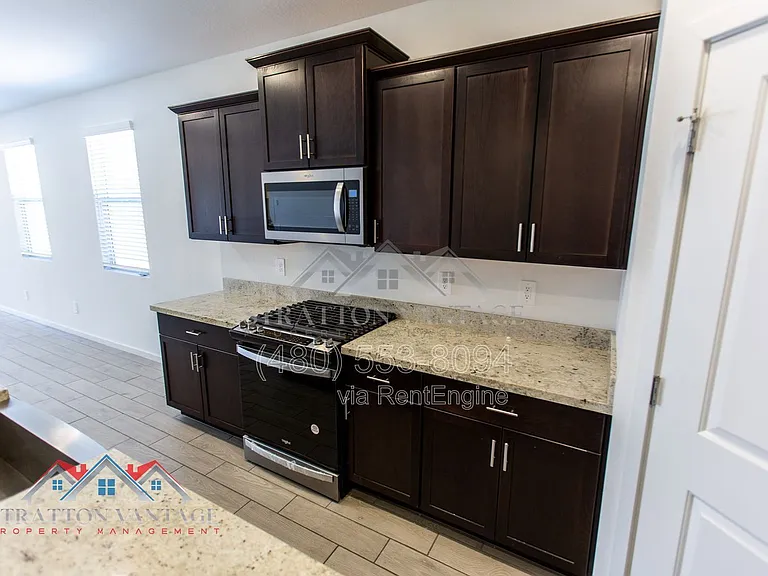 2520 E San Esteban Dr — Photo 17