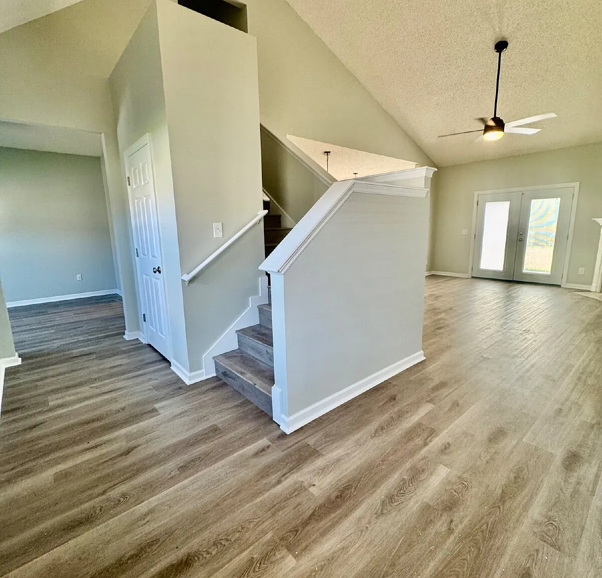 3 bed, 2.5 bath, 2000 sqft, $3,150 — Photo 4