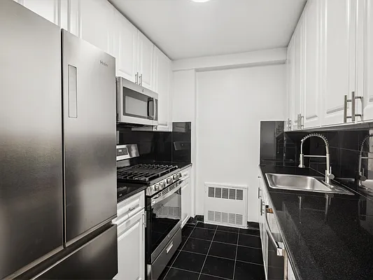 Rented by GoodRock Realty | media 1