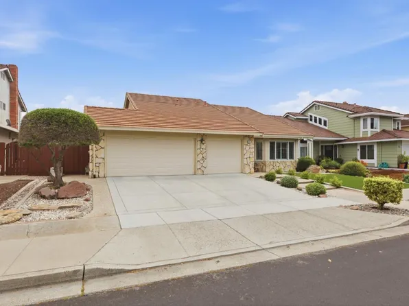 9612 Eagle Hills Way, Gilroy, CA 95020