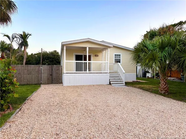 264 NE Oak St, Stuart, FL 34994