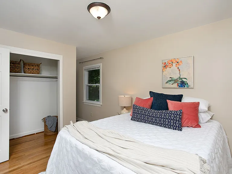 433A Northside Dr — Photo 12