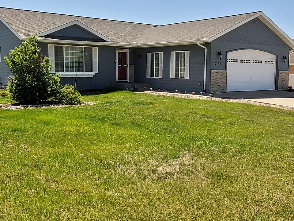 1st image of 346 Willow Creek Dr