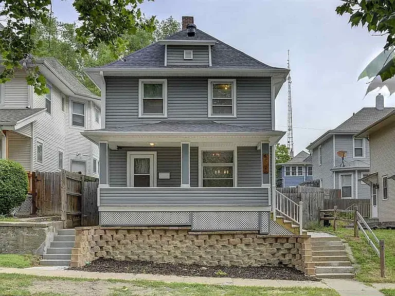 3558 Jones St — Photo 1