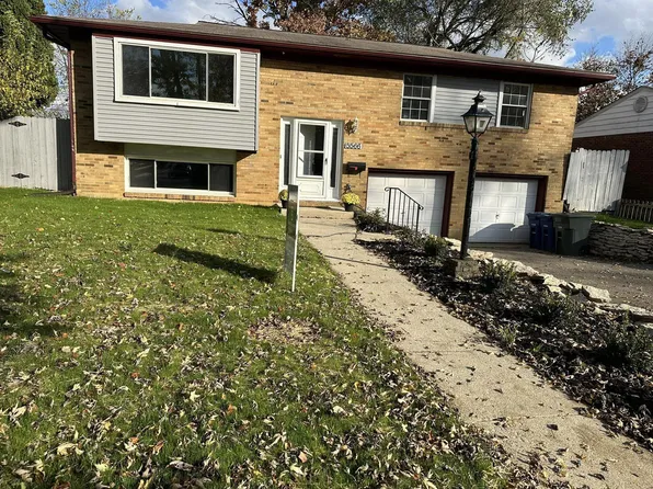 5566 Roche Dr, Columbus, OH 43229