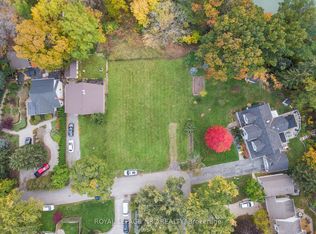 56 Henley Dr, Saint Catharines, ON L2N 4A9