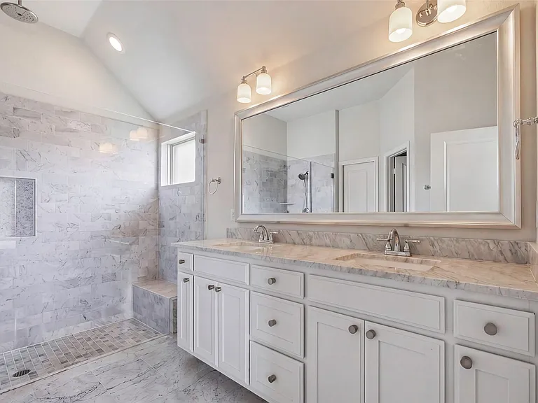 536 Inwood St — Photo 17