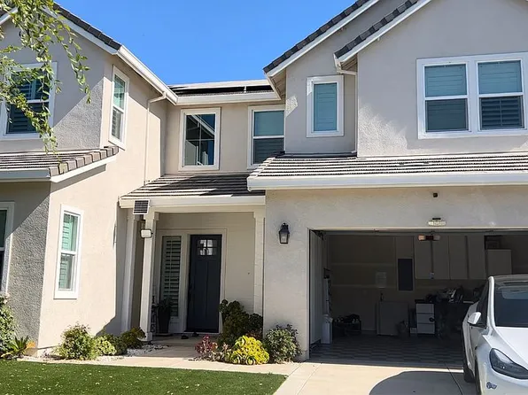 2339 Garden Farms Ave, Lathrop, CA 95330