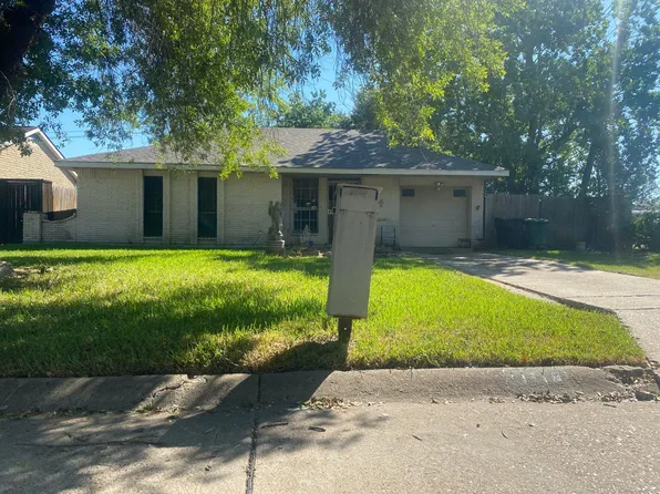 11119 Hazen St, Houston, TX 77072