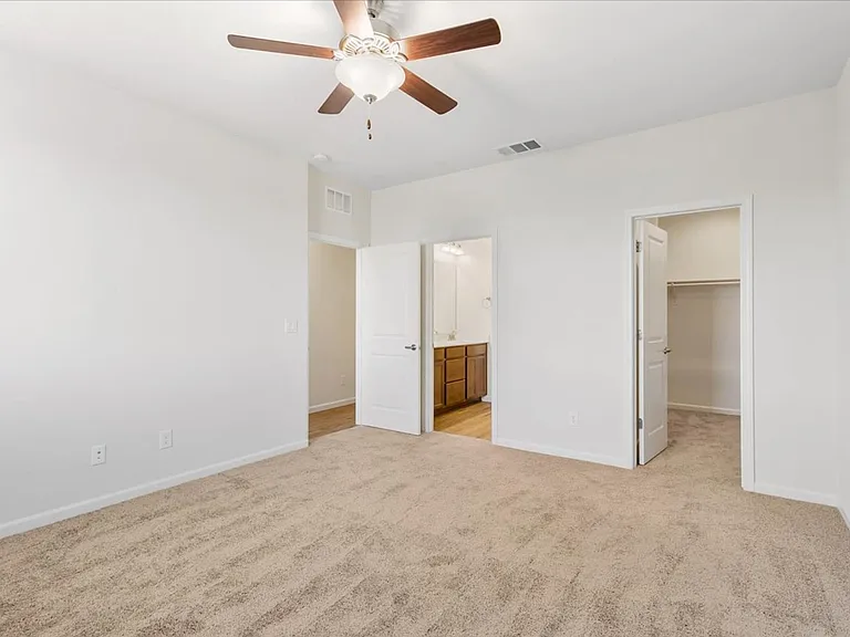 2261 Shady Canyon Dr — Photo 21