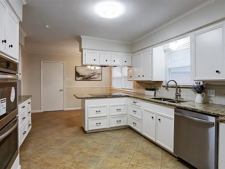 4327 Wigton Dr — Photo 5
