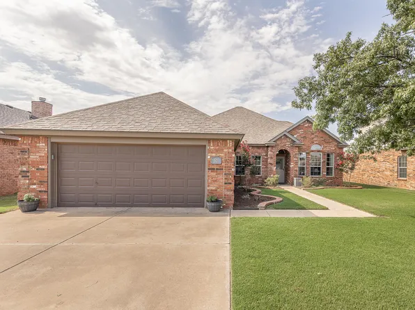 501 N 8th St, Wolfforth, TX 79382