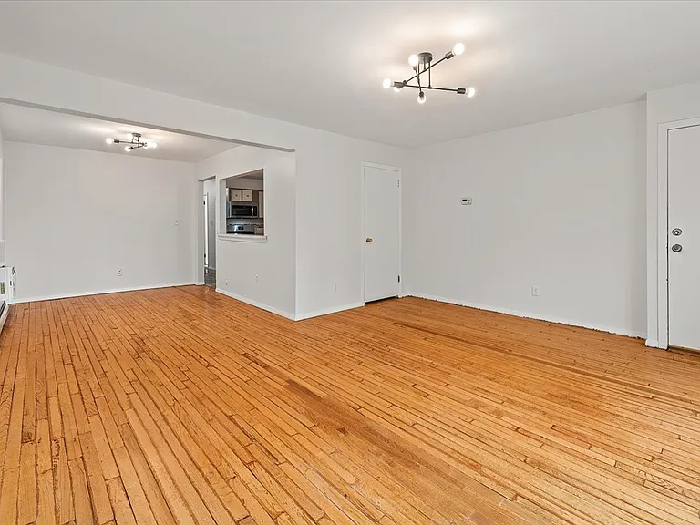 430 Bramhall Ave #A — Photo 18