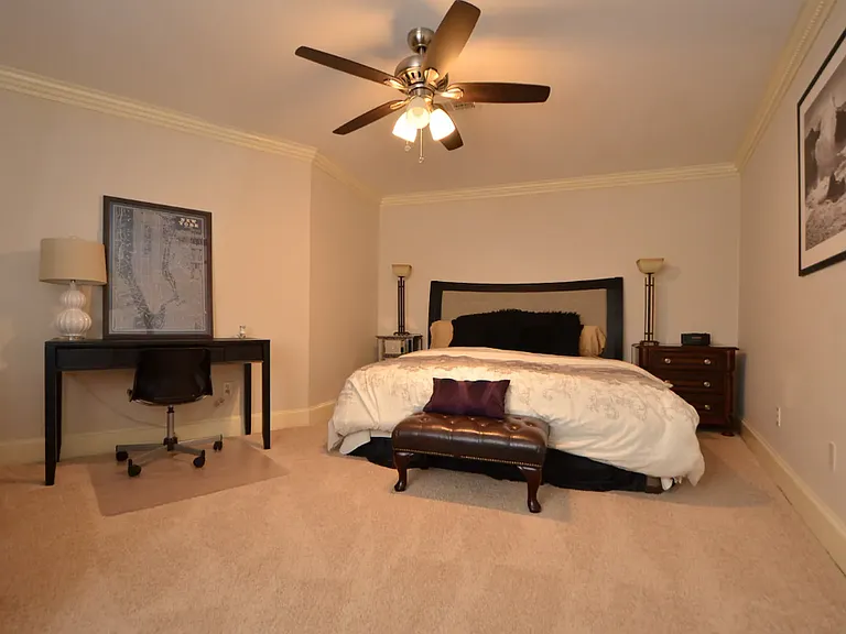 16610 Gull Ct — Photo 13