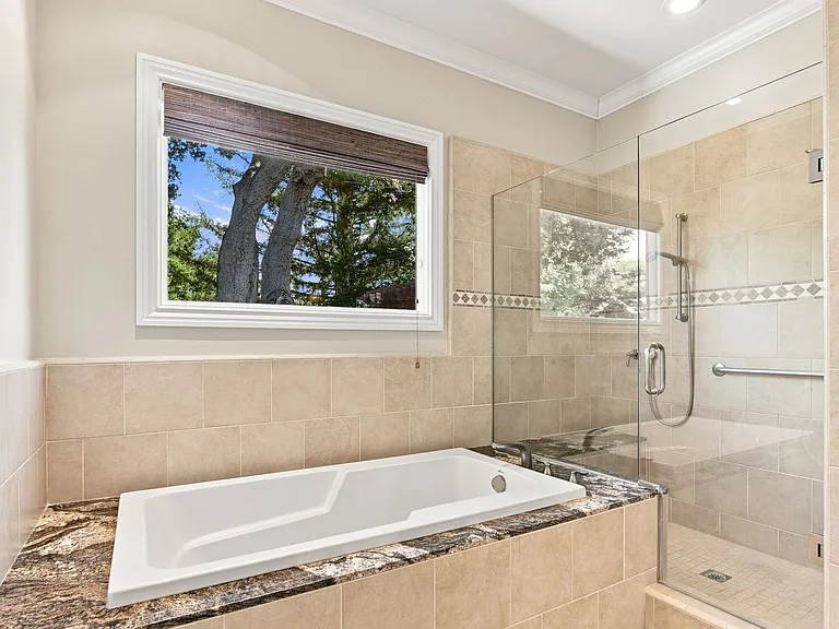16771 Frank Ave — Photo 14