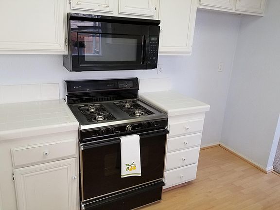 5th image of 1268 Granite Dr