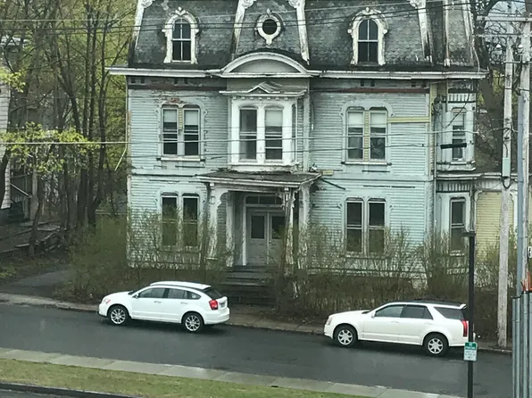 188 E Main St, North Adams, MA 01247