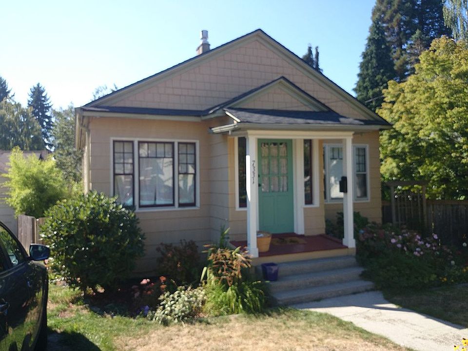 2nd image of 7331 17th Ave NE