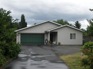 3103 Oak St, Longview, WA 98632