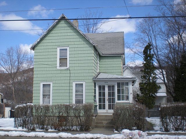 1st image of 1014 Oak St