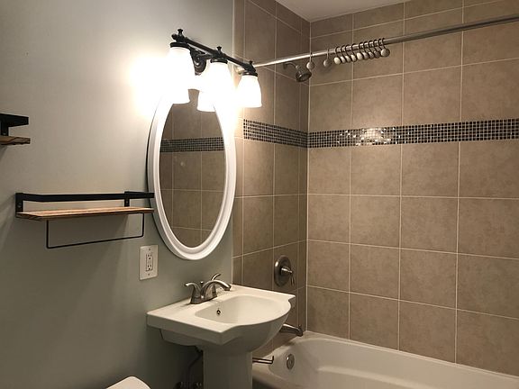 4th image of 6801 Westlawn Dr