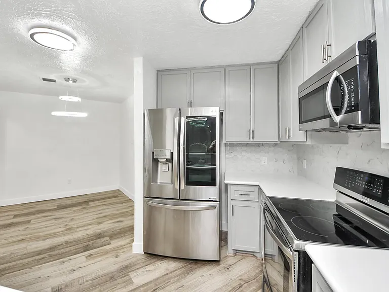 11627 Bowlan Ln — Photo 6