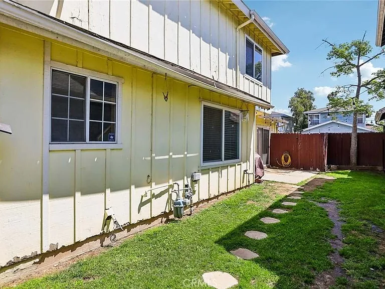 3739 Countryside Ln — Photo 10