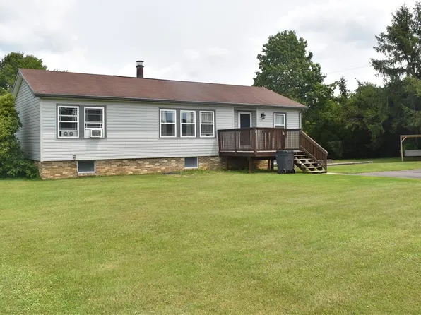 1609 Crestview Dr, Somerset, PA 15501